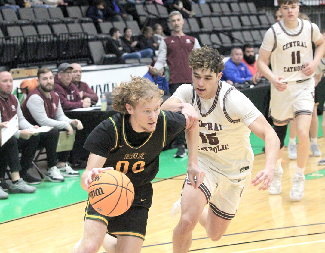 Wheeling Central tops Brooke at the Sam Andy Classic